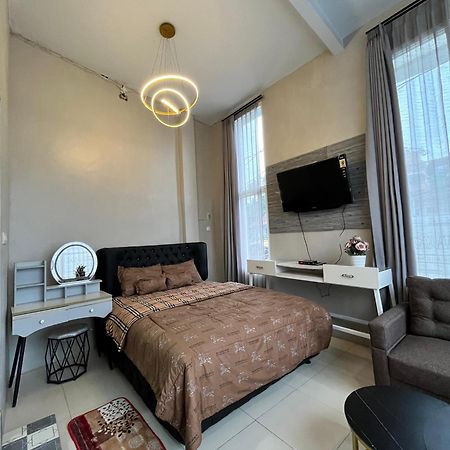 Java Hostel Tumpak Sewu Sidomukti Kültér fotó