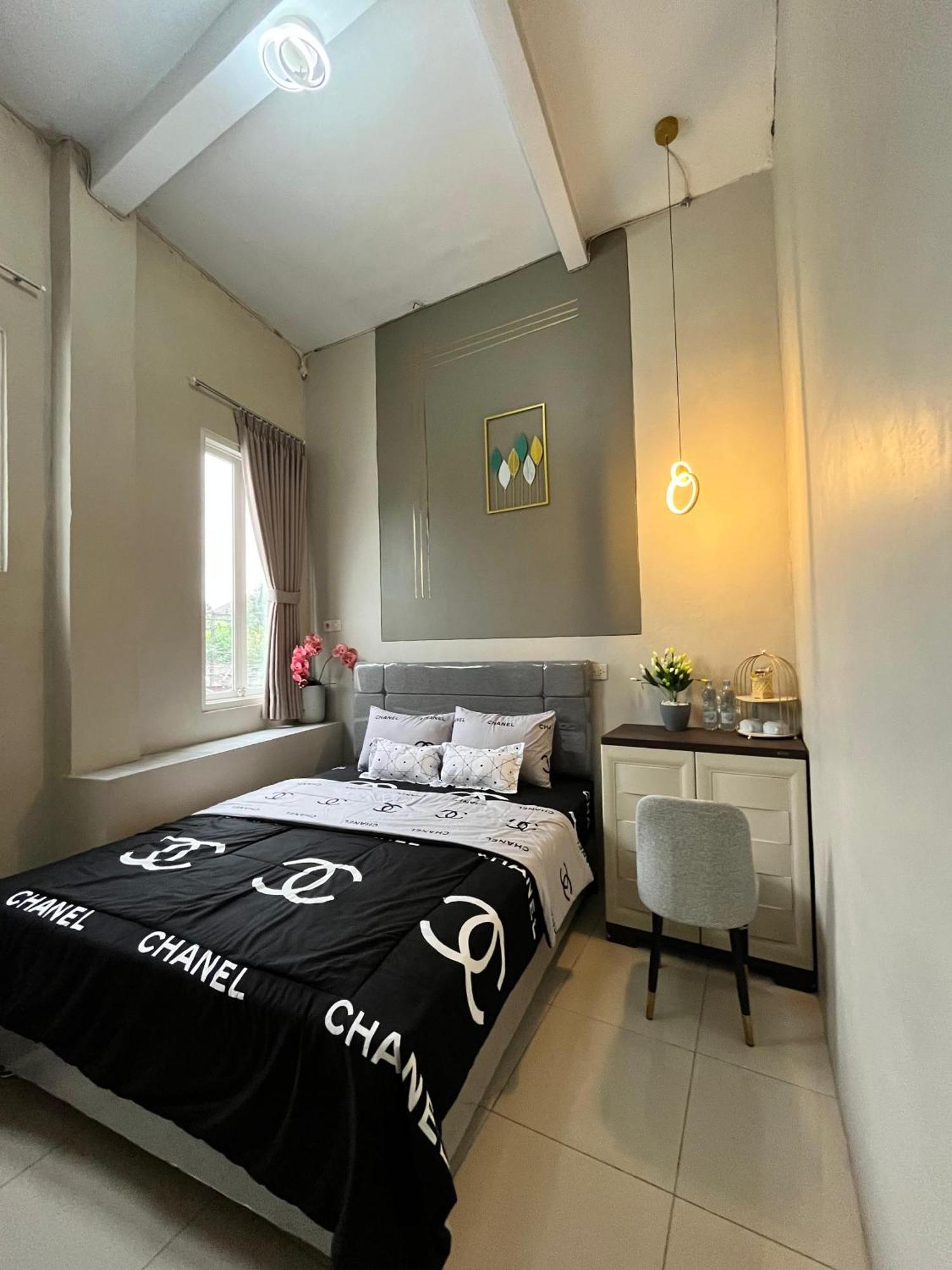 Java Hostel Tumpak Sewu Sidomukti Kültér fotó